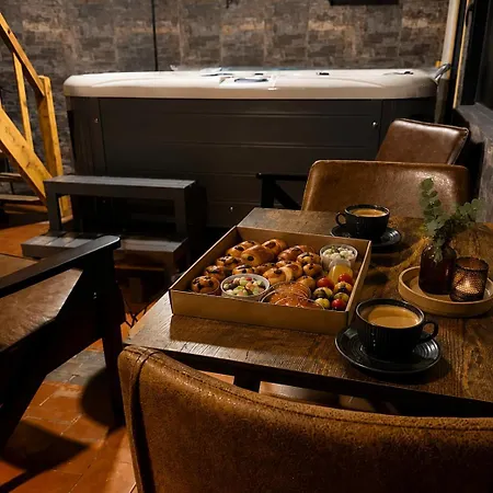 Suite Romantique, Spa 5 Places, Cinema, Karaoke Et Terrasse Prives Villa *