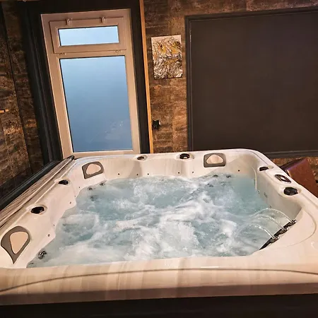Villa Maison Romantique, Spa 5 Places, Cinema, Karaoke Et Terrasse Prives Glos-sur-Lisieux